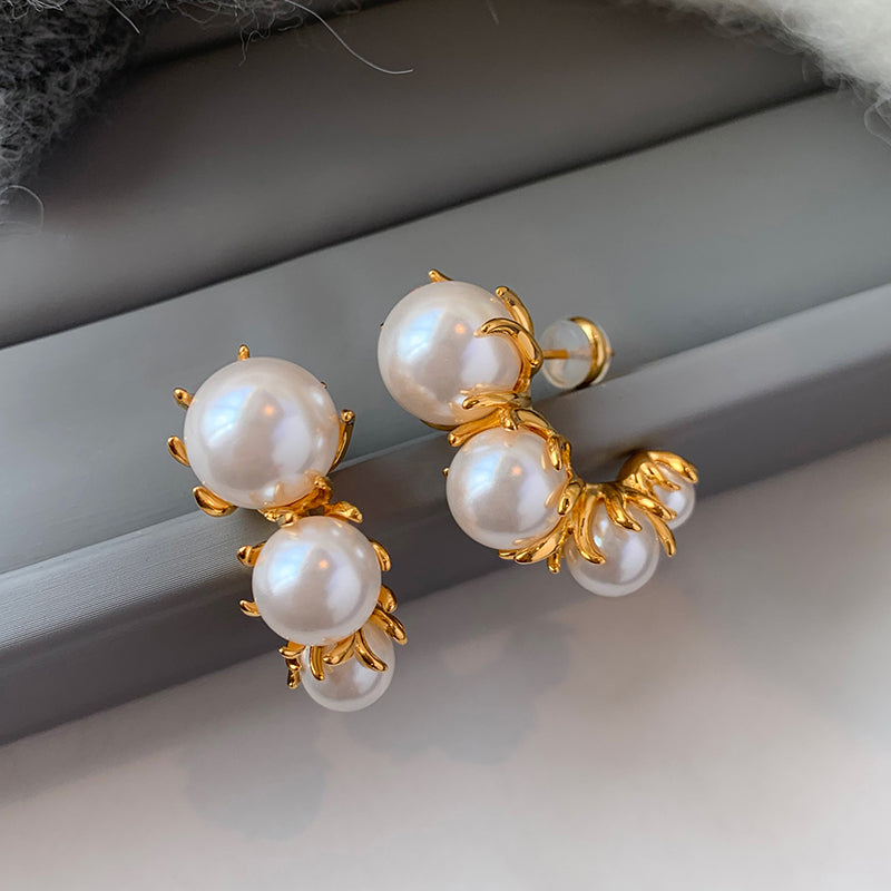 Pearl earring  Pearl earrings designs, Pearl jewelry design, Gold