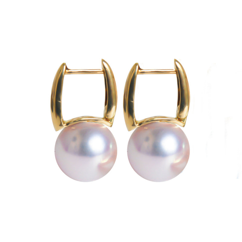 Retro court style ear clip with realbaroque selling pearl