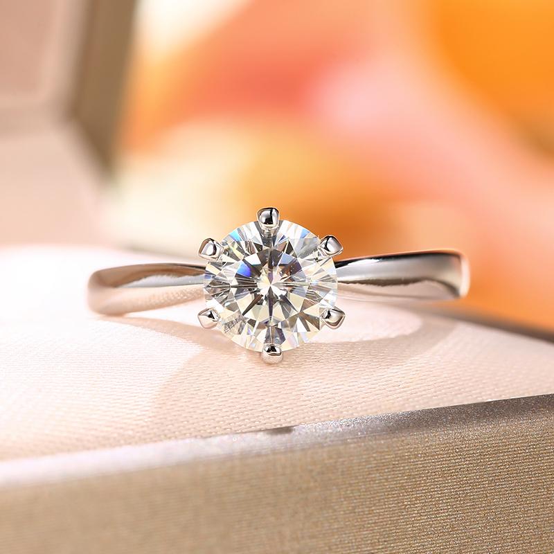 2 ct Classic V Style 6 Prong Solitaire Engagement Ring, Round Classic  Solitaire Ring, Man Made Diamond Simulant, Sterling Silver