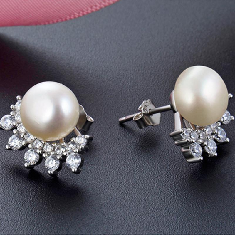 14KT White Gold Freshwater Pearl Earring 921625/FWWHAA | Corinth Jewelers |  Corinth, MS